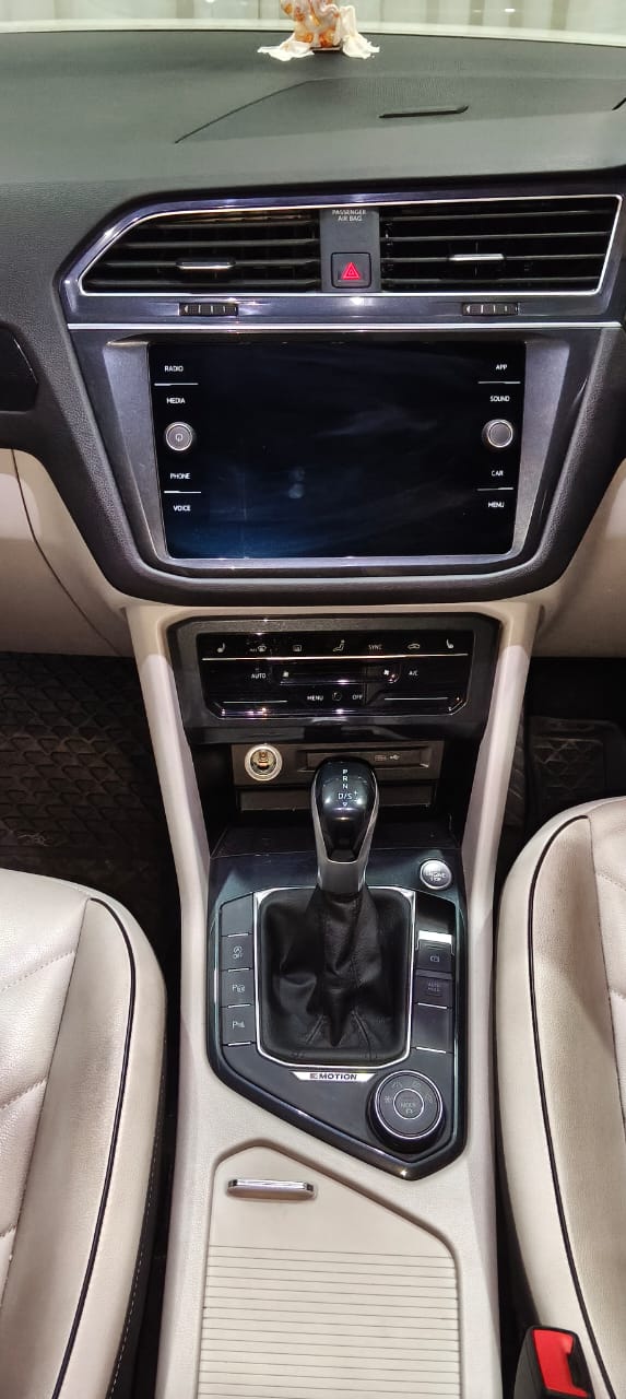 Volkswagen Tiguan Elegance 2.0 Tsi Dsg